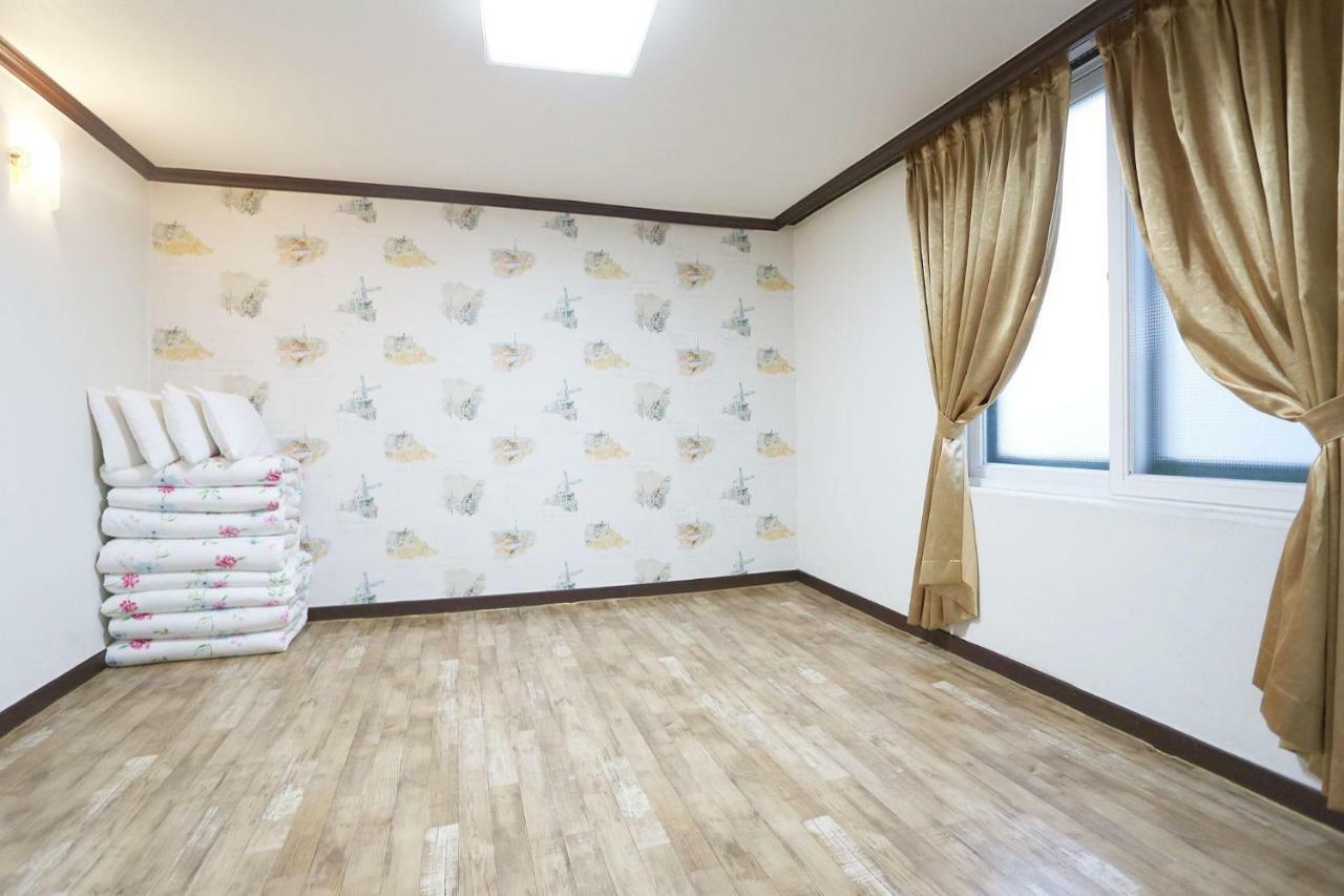 Songrim Motel Sokcho Exterior photo